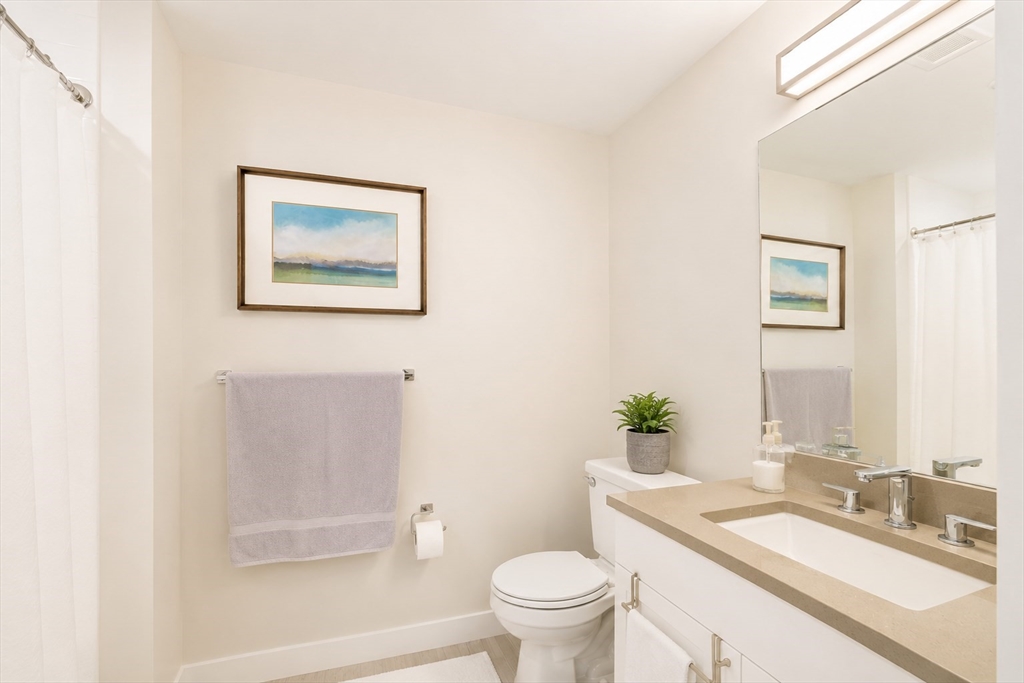 1650 Commonwealth Ave # 302 Property Photo 10