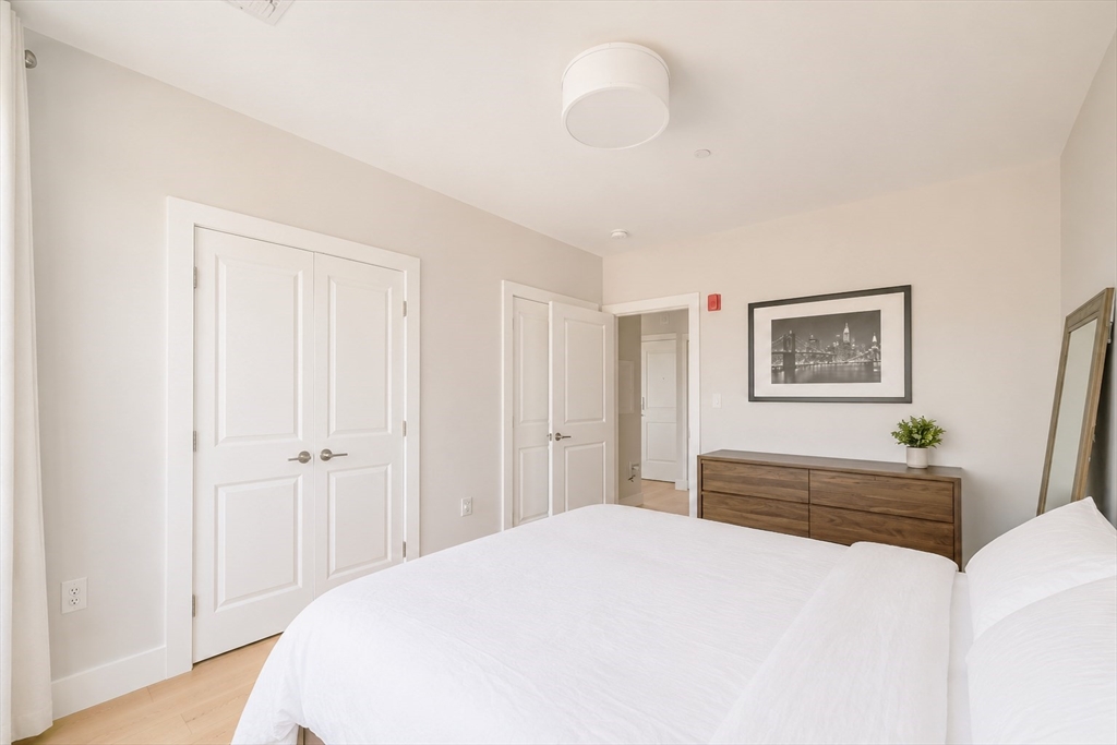 1650 Commonwealth Ave # 302 Property Photo 14