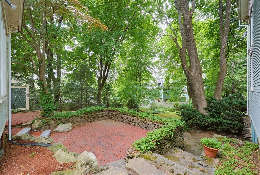 51 Cherry St Property Photo 41