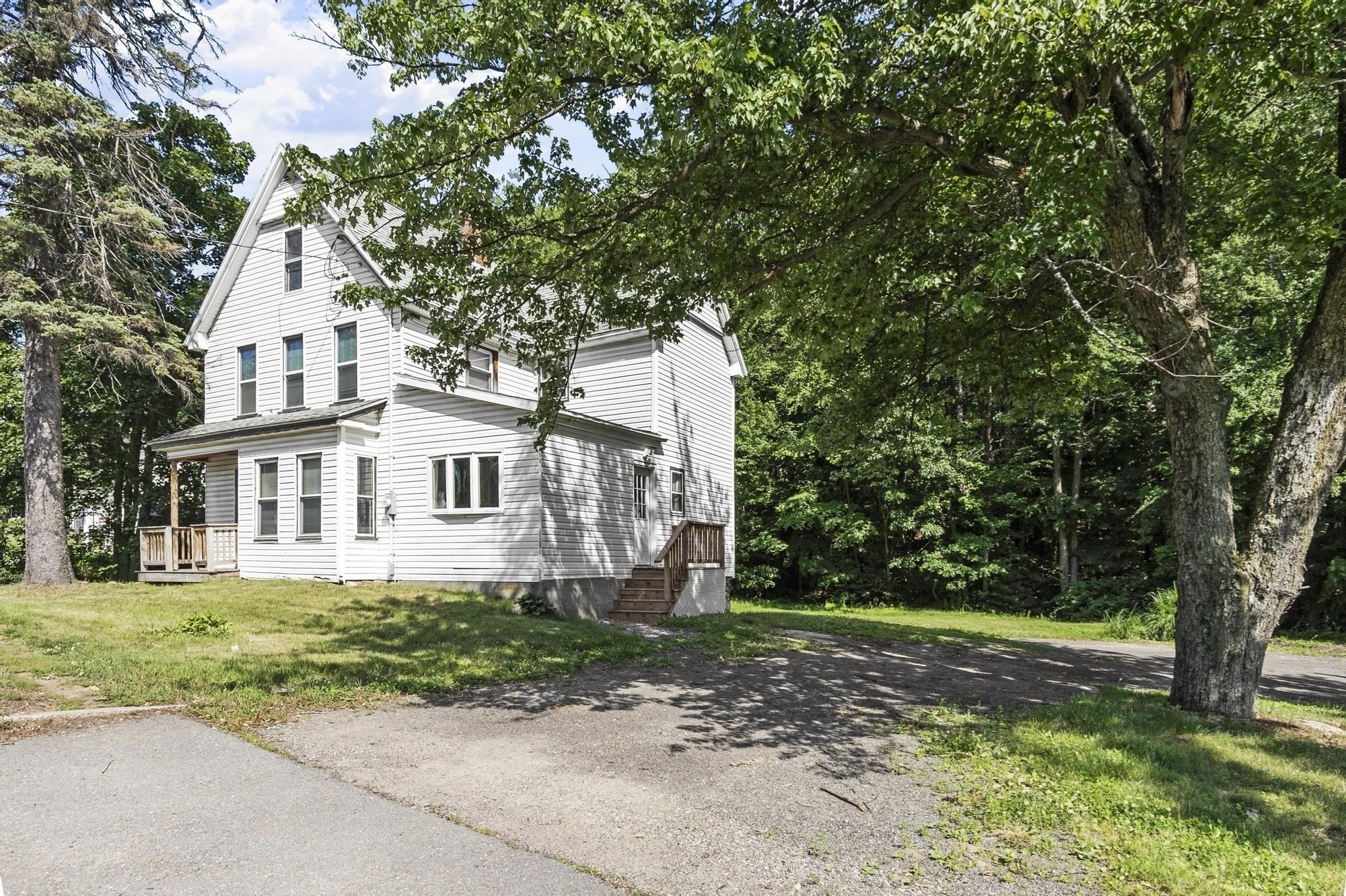 354 Massachusetts Ave Property Photo 3