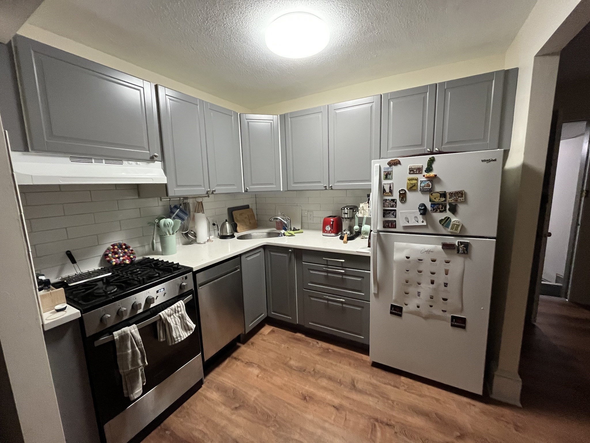 36 College Ave Property Photo 6