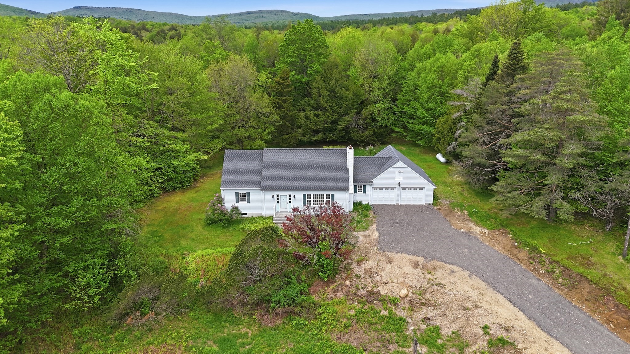 98 North Rd Property Photo 1