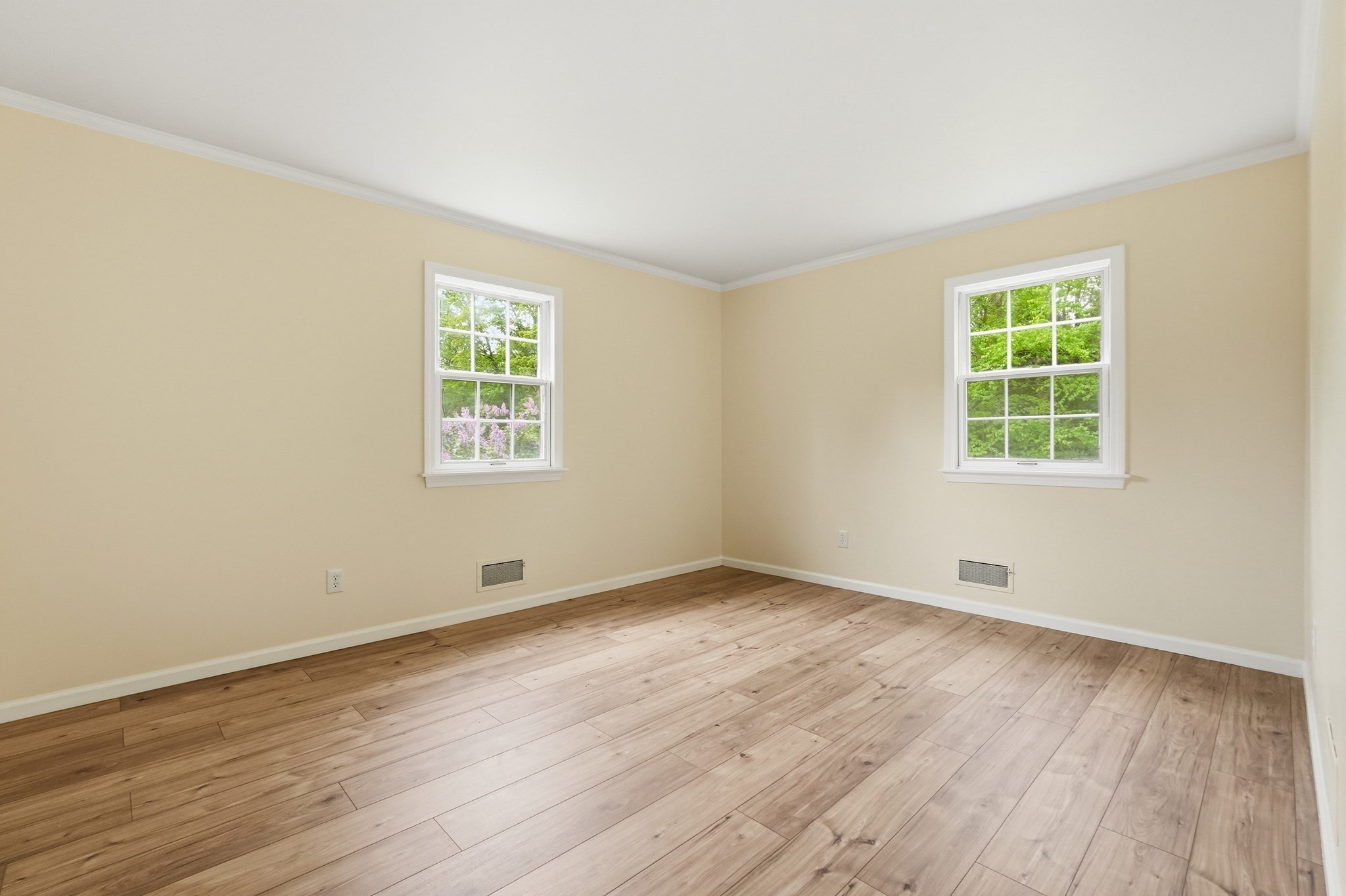 98 North Rd Property Photo 25