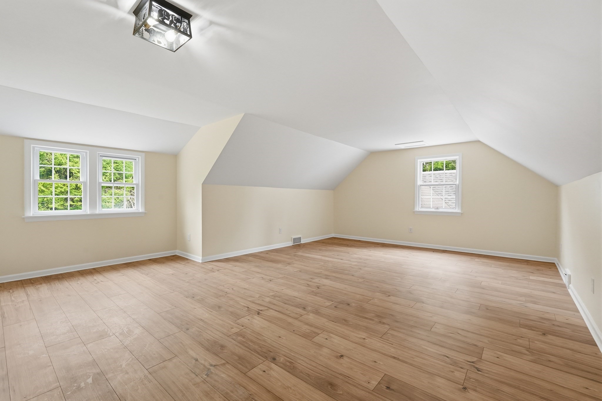98 North Rd Property Photo 31