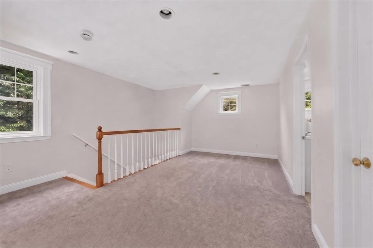 47 Tanglewood Drive Property Photo 22
