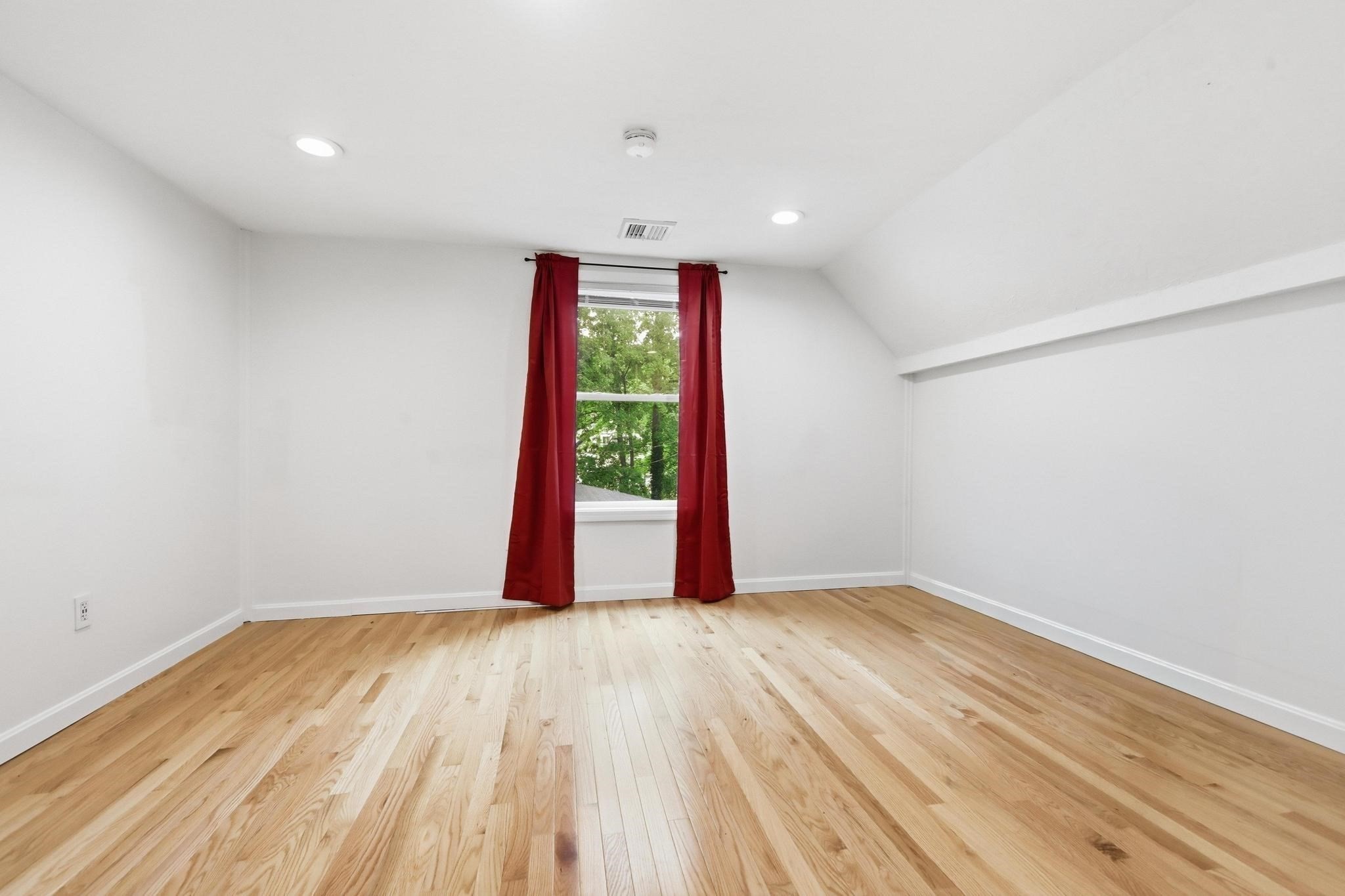 73 Wareham St Property Photo 24