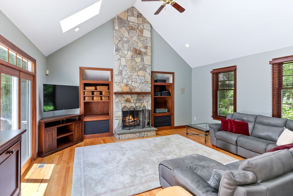35 Vineyard Place Property Photo 14
