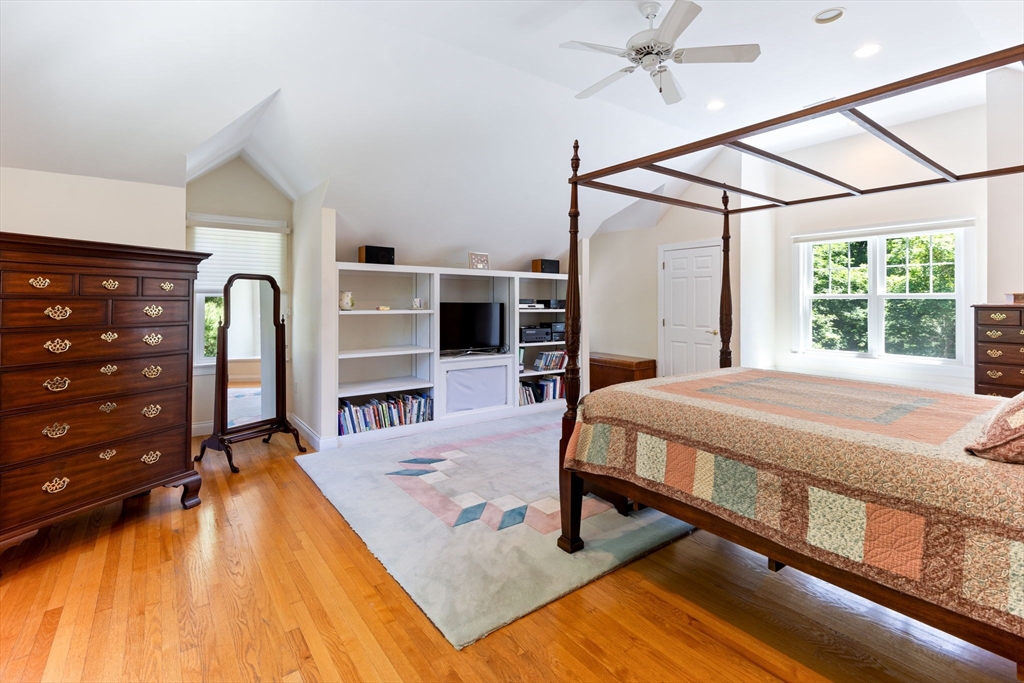 35 Vineyard Place Property Photo 24