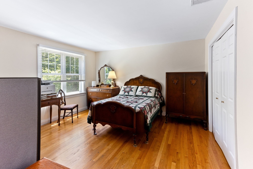 35 Vineyard Place Property Photo 30