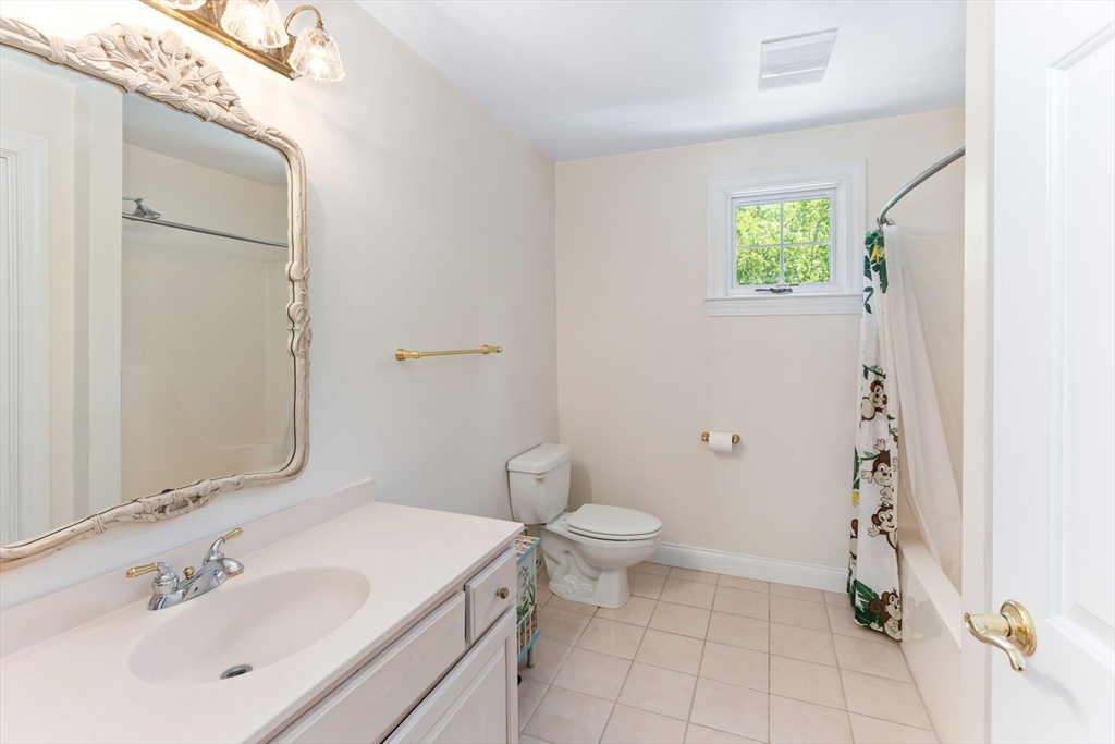 35 Vineyard Place Property Photo 32