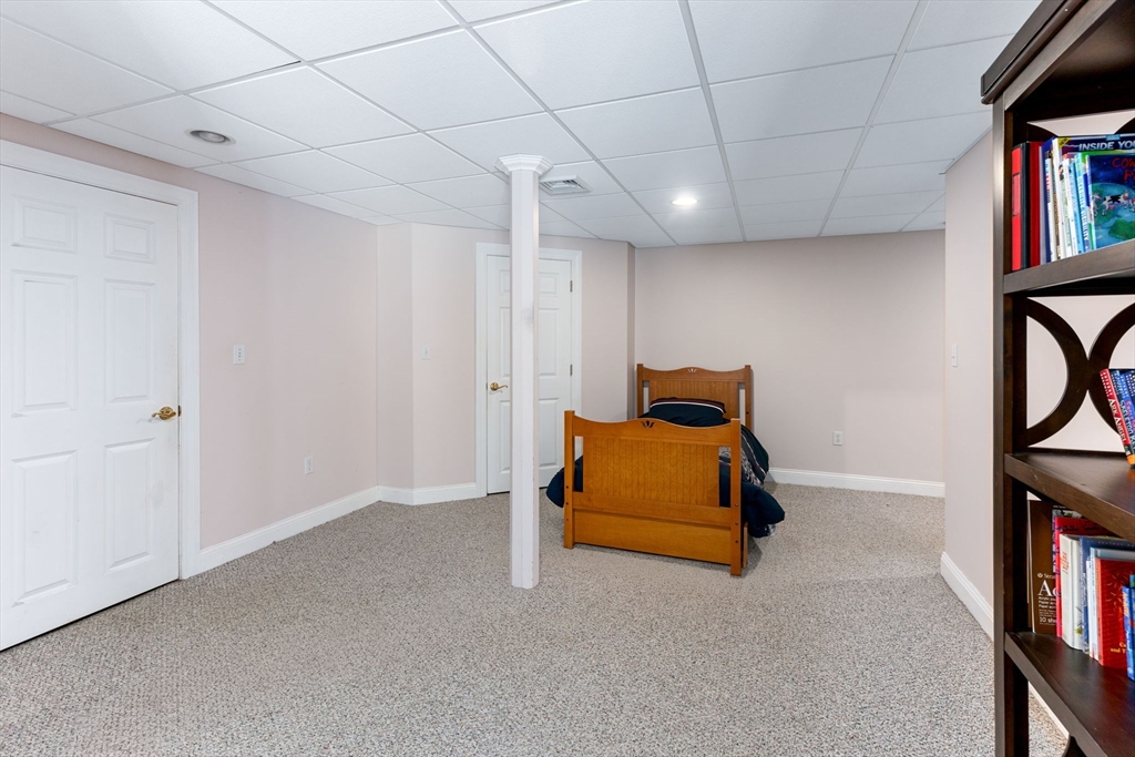 35 Vineyard Place Property Photo 35