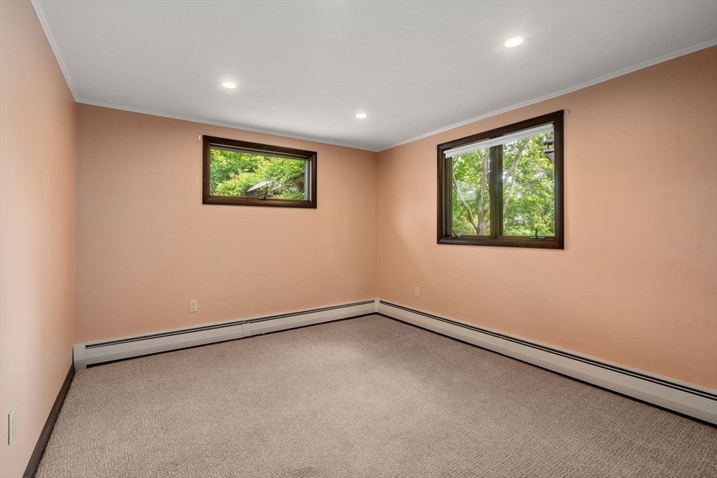 5 Sunset Rd Property Photo 16