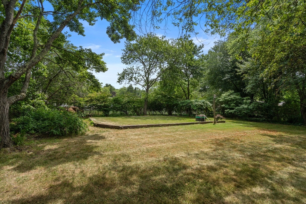 5 Sunset Rd Property Photo 32