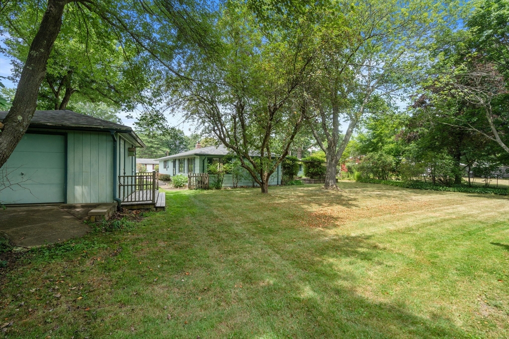 5 Sunset Rd Property Photo 41