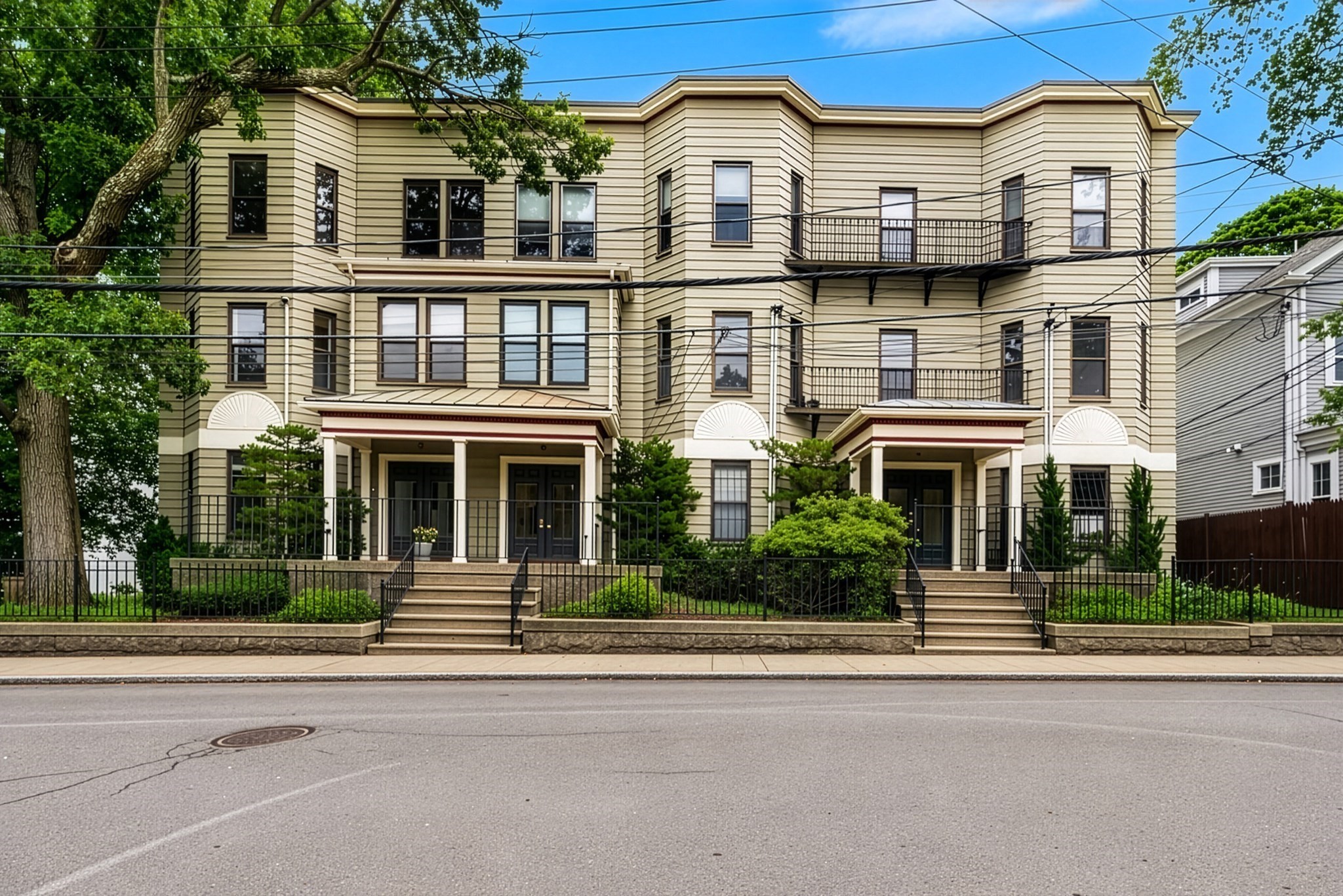 40 Rockview St # 3 Property Photo 14