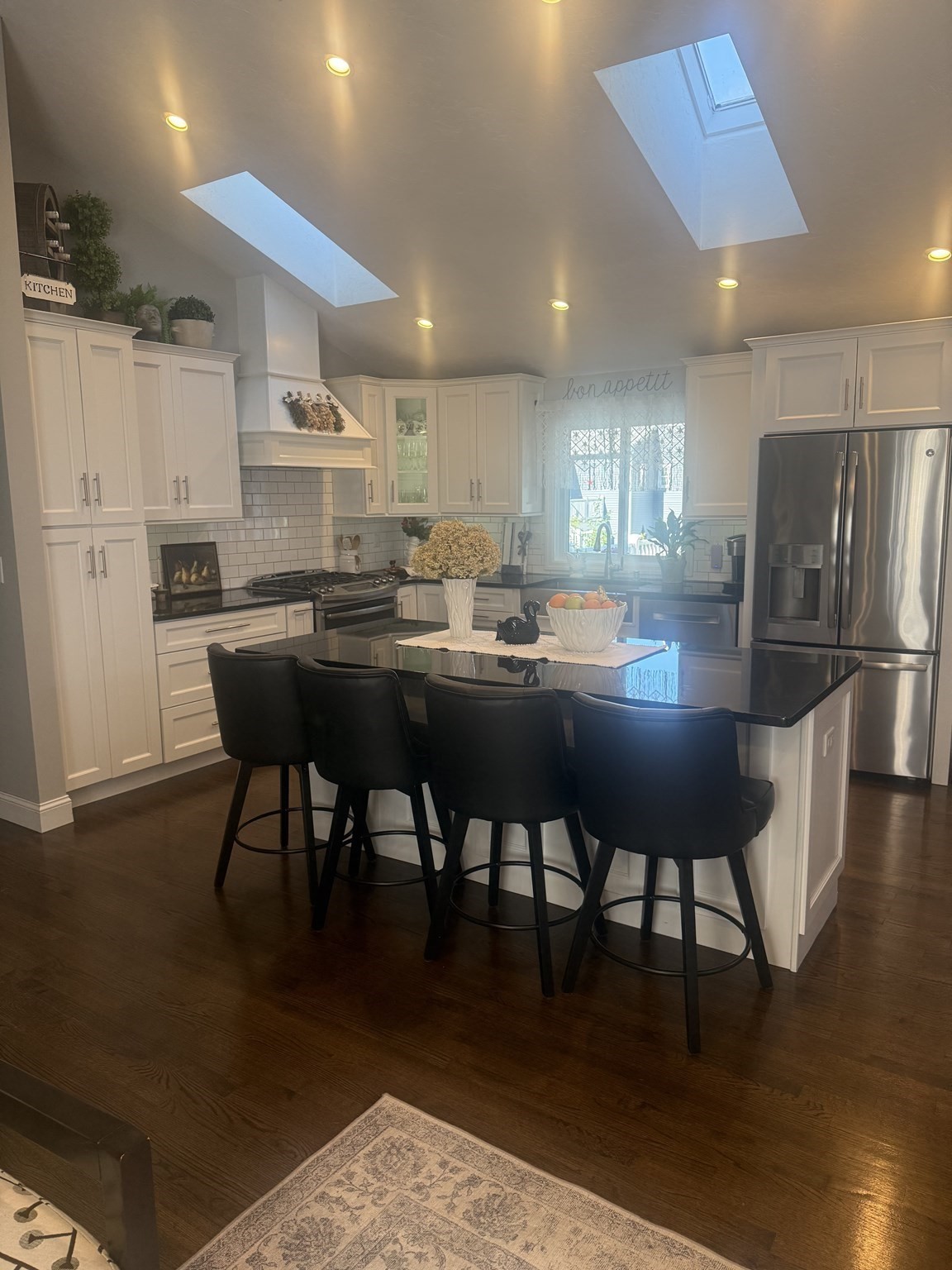 10 Dean Street Property Photo 23