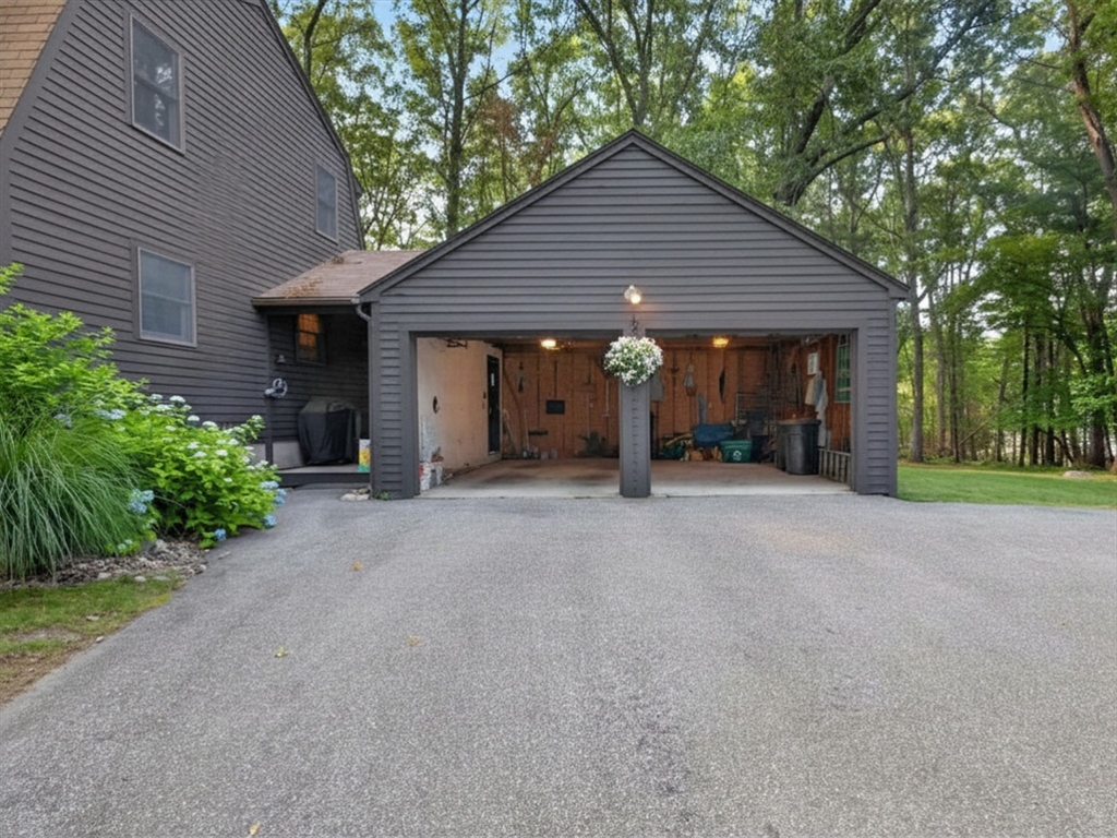 9 Spruce Rd Property Photo 17