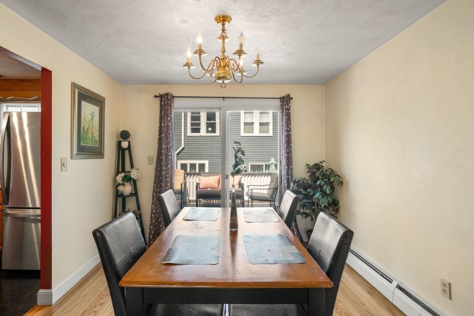 42 Rockland Ave Property Photo 5