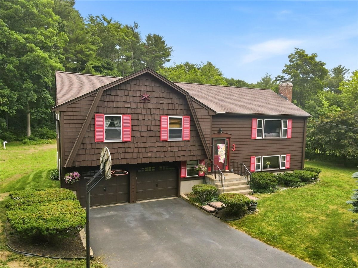 3 Granite St Property Photo 1