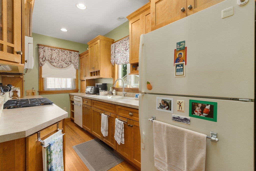 19 Bouvier Property Photo 8