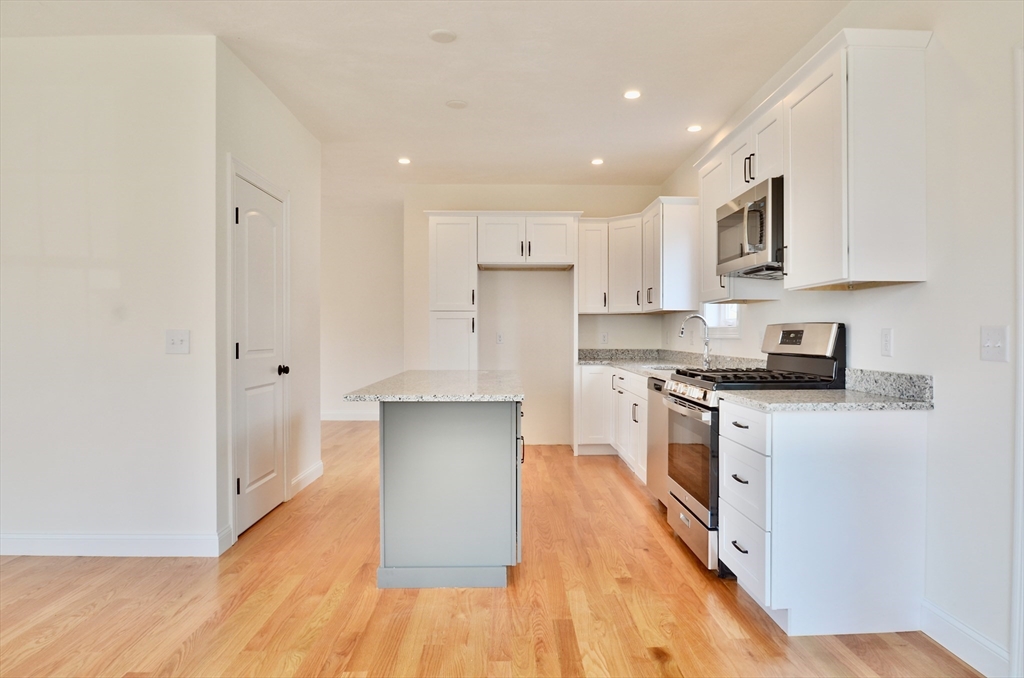 19c Crownshield # 19c Property Photo 6