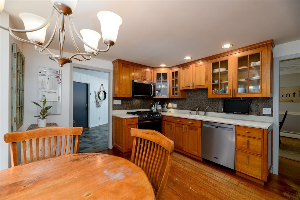 1662 Wachusett St Property Photo 20