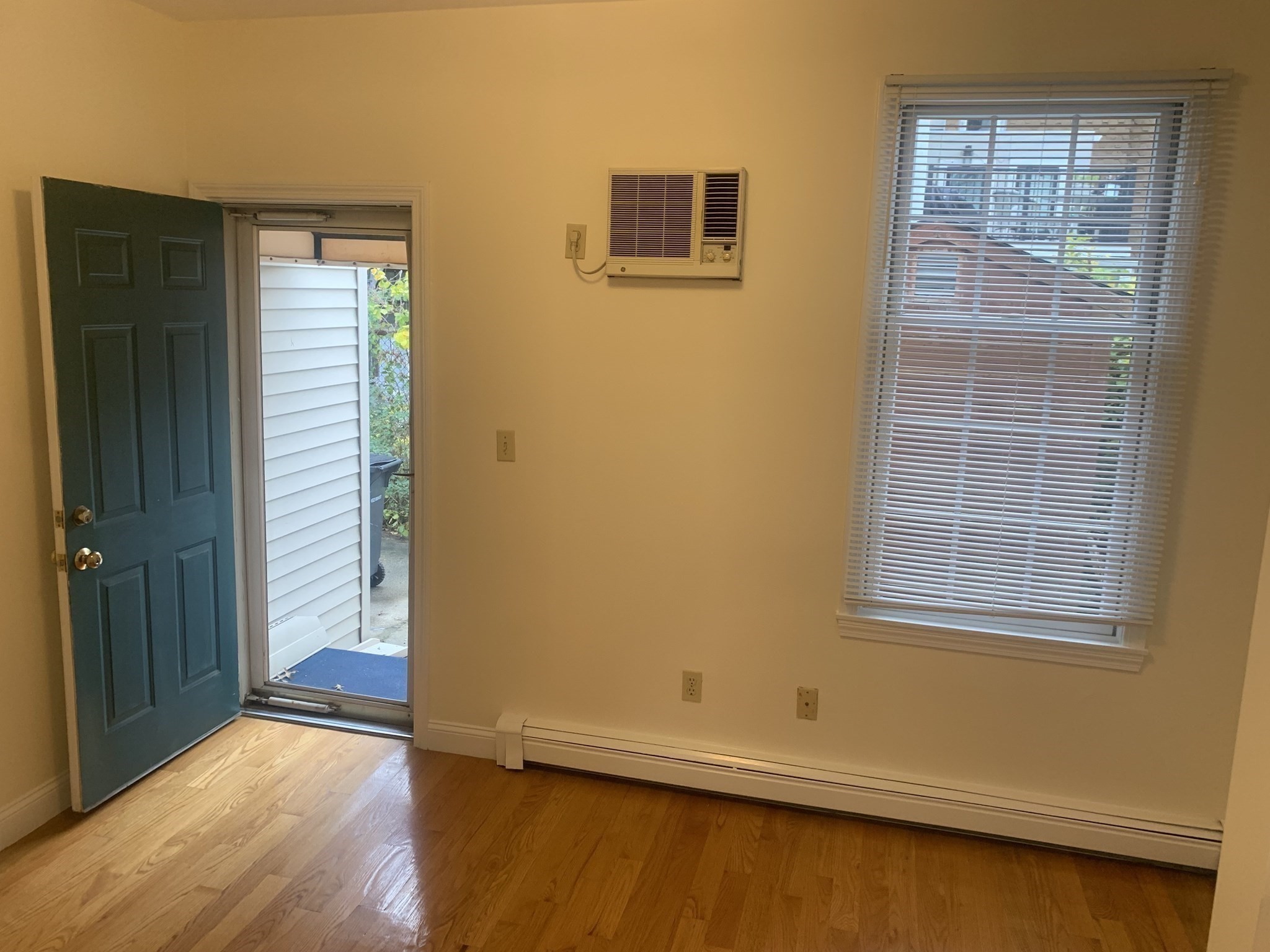 202 Hurley St # 0 Property Photo 13