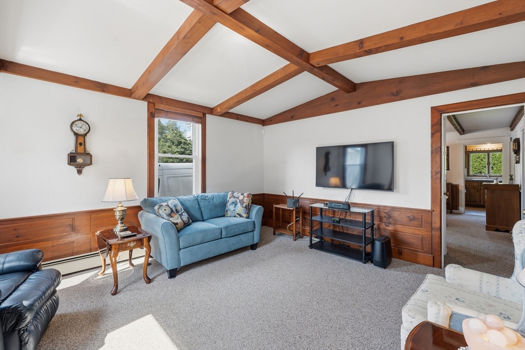 28 Wingold Street Property Photo 3