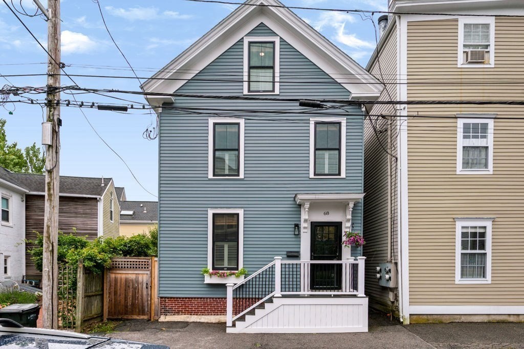 68 Milk St Property Photo 2