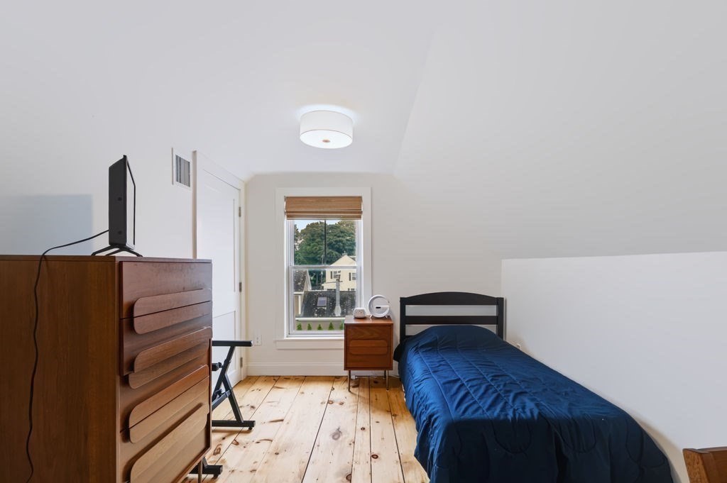 68 Milk St Property Photo 19