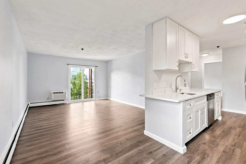 101 Waitest # C5 Property Photo 6