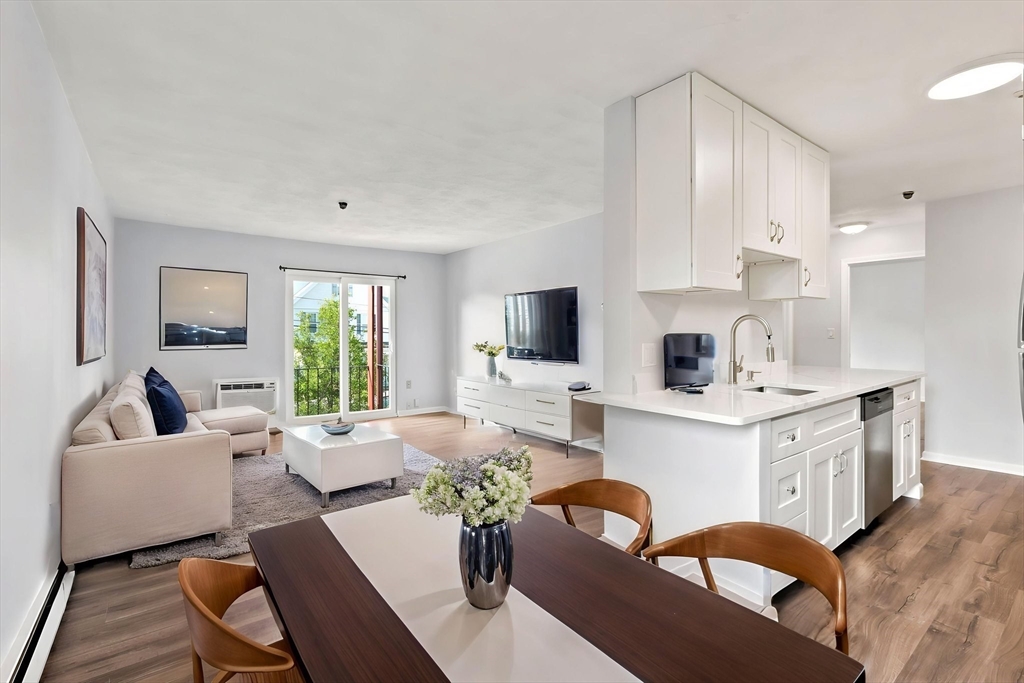 101 Waitest # C5 Property Photo 7