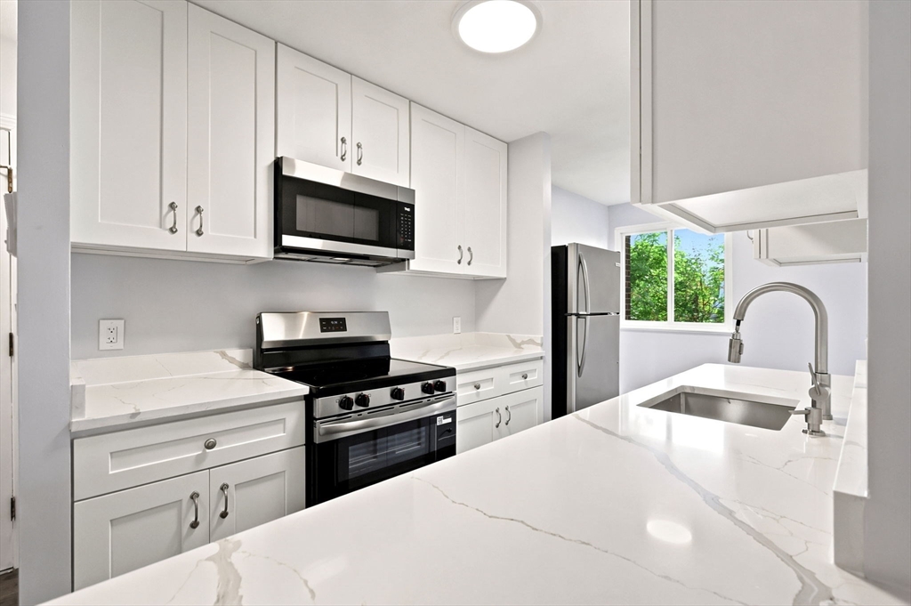 101 Waitest # C5 Property Photo 10