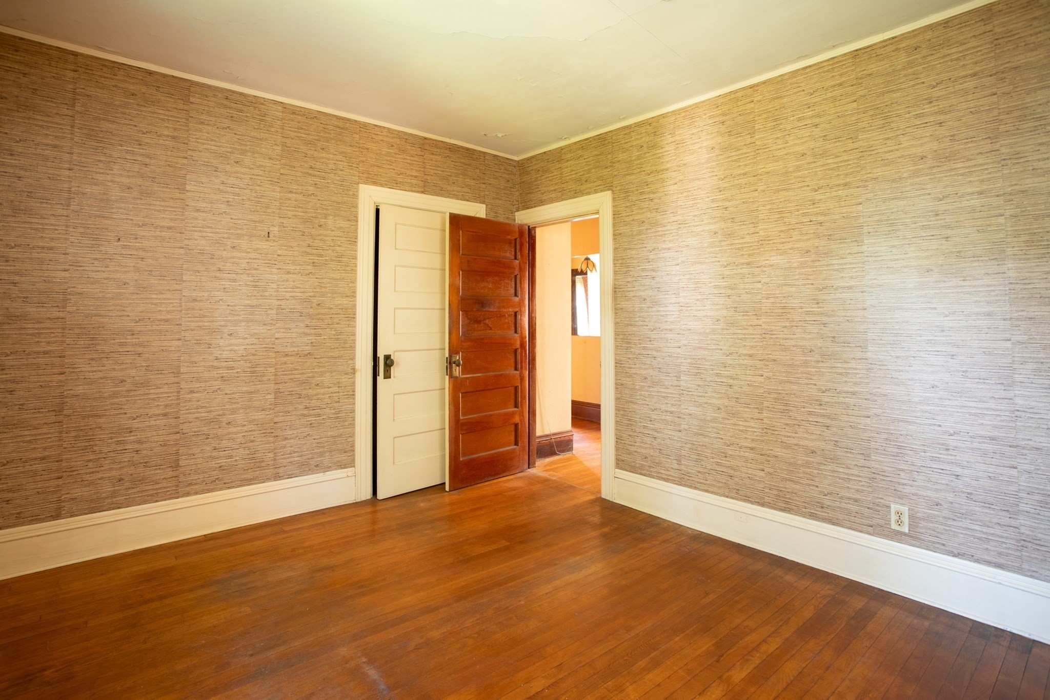 888 Rock St Property Photo 28