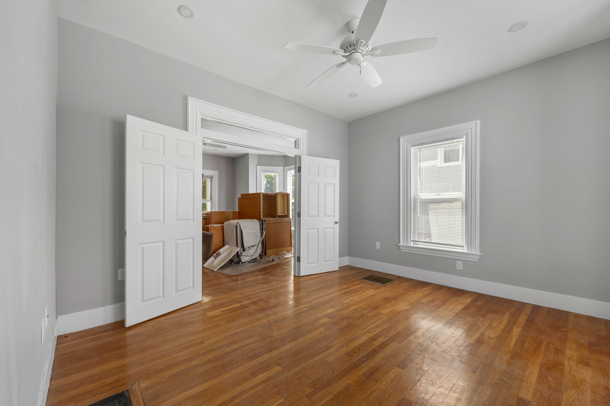 513-515 Cross St Property Photo 3