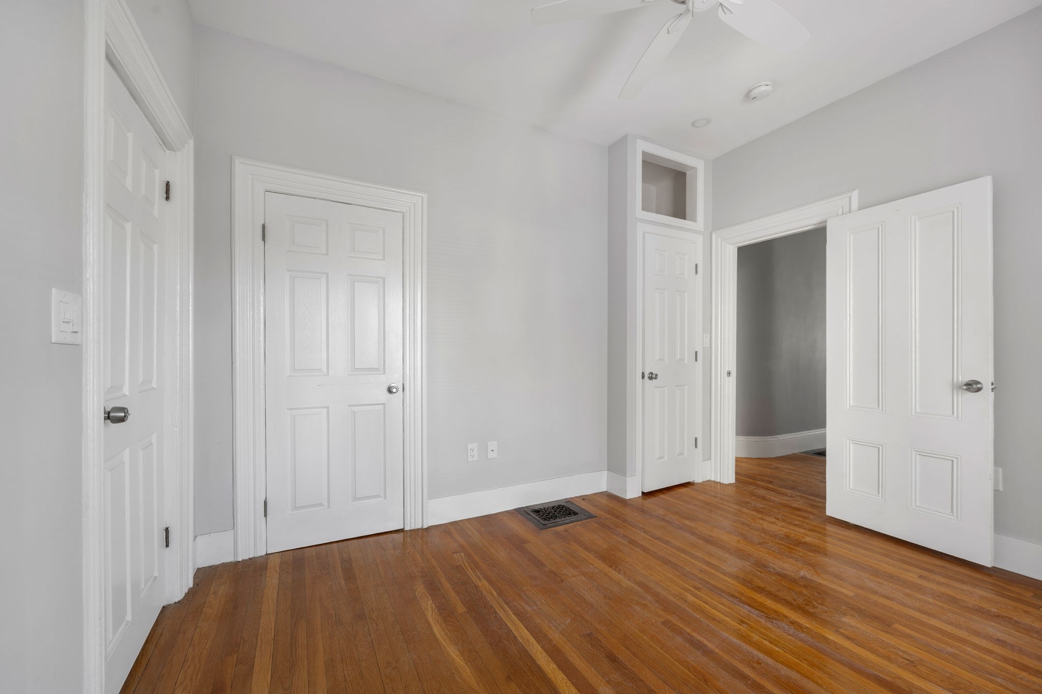 513-515 Cross St Property Photo 9