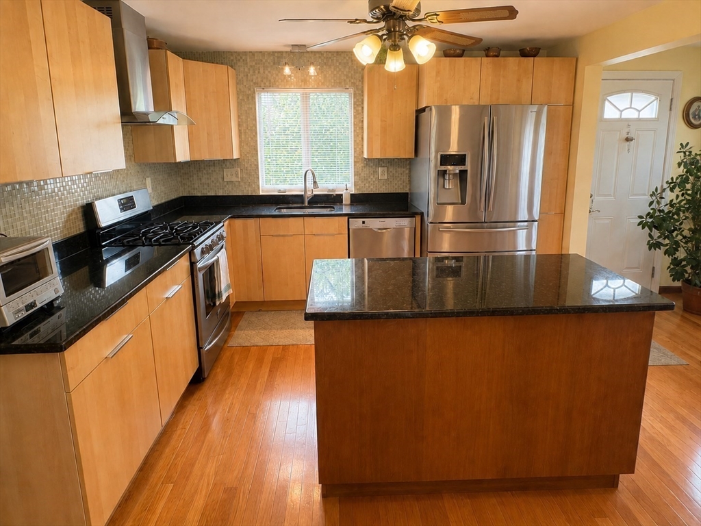270 Vane Street Property Photo 12