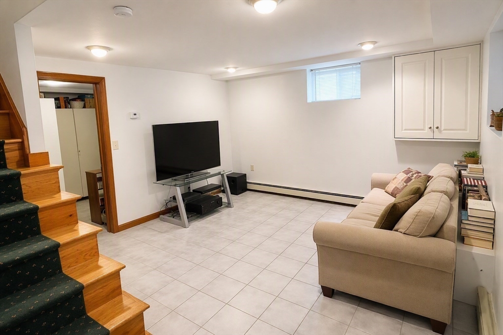 270 Vane Street Property Photo 25
