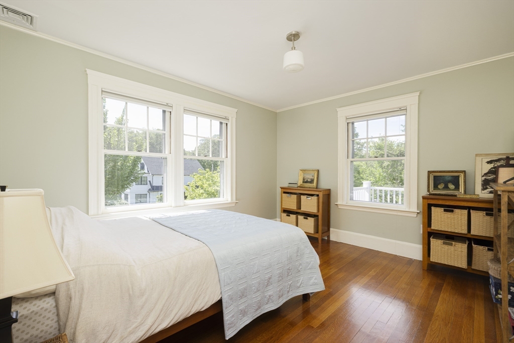 156 Common Street Property Photo 13