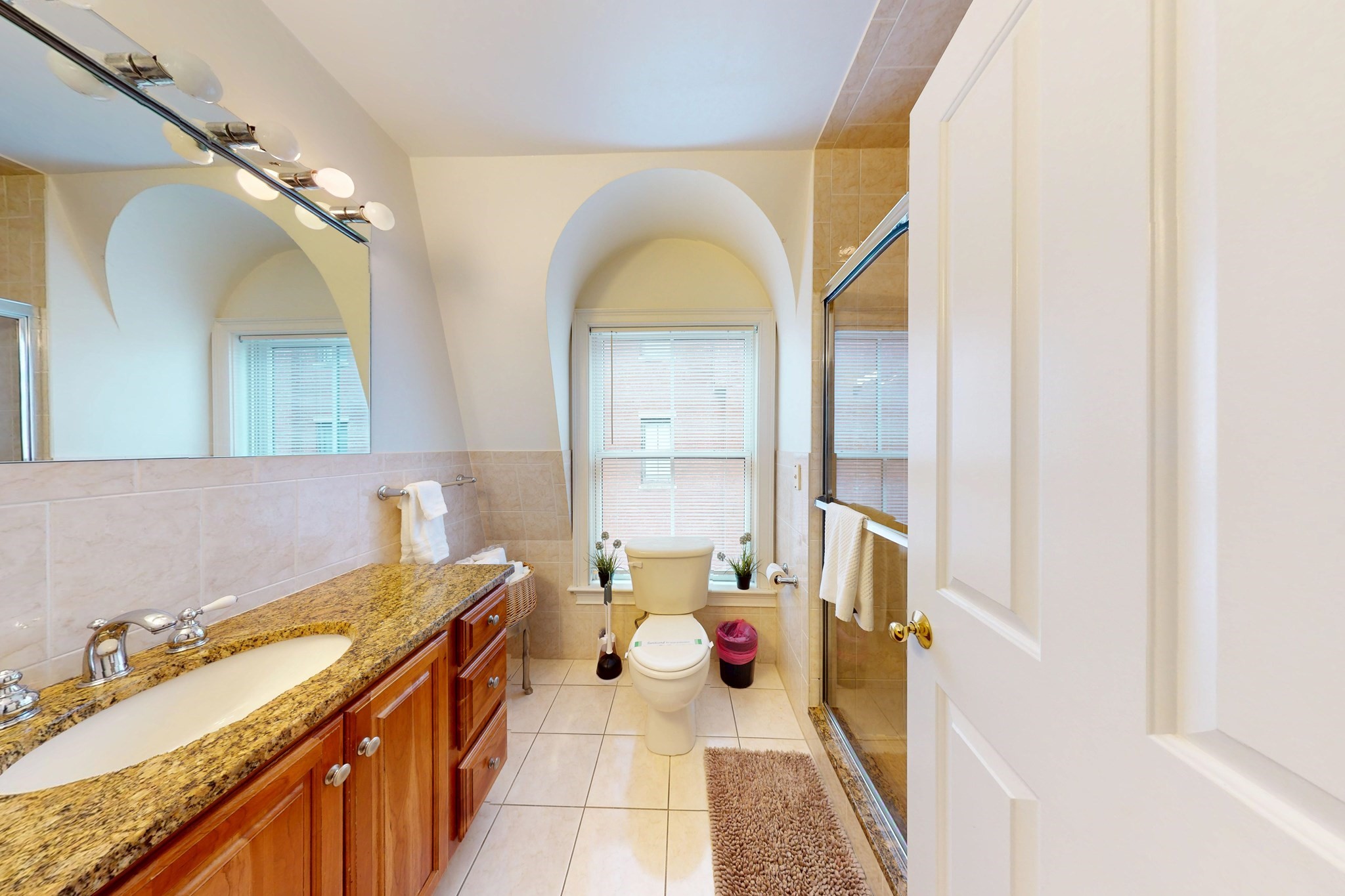 2 Harvard Square Property Photo 16