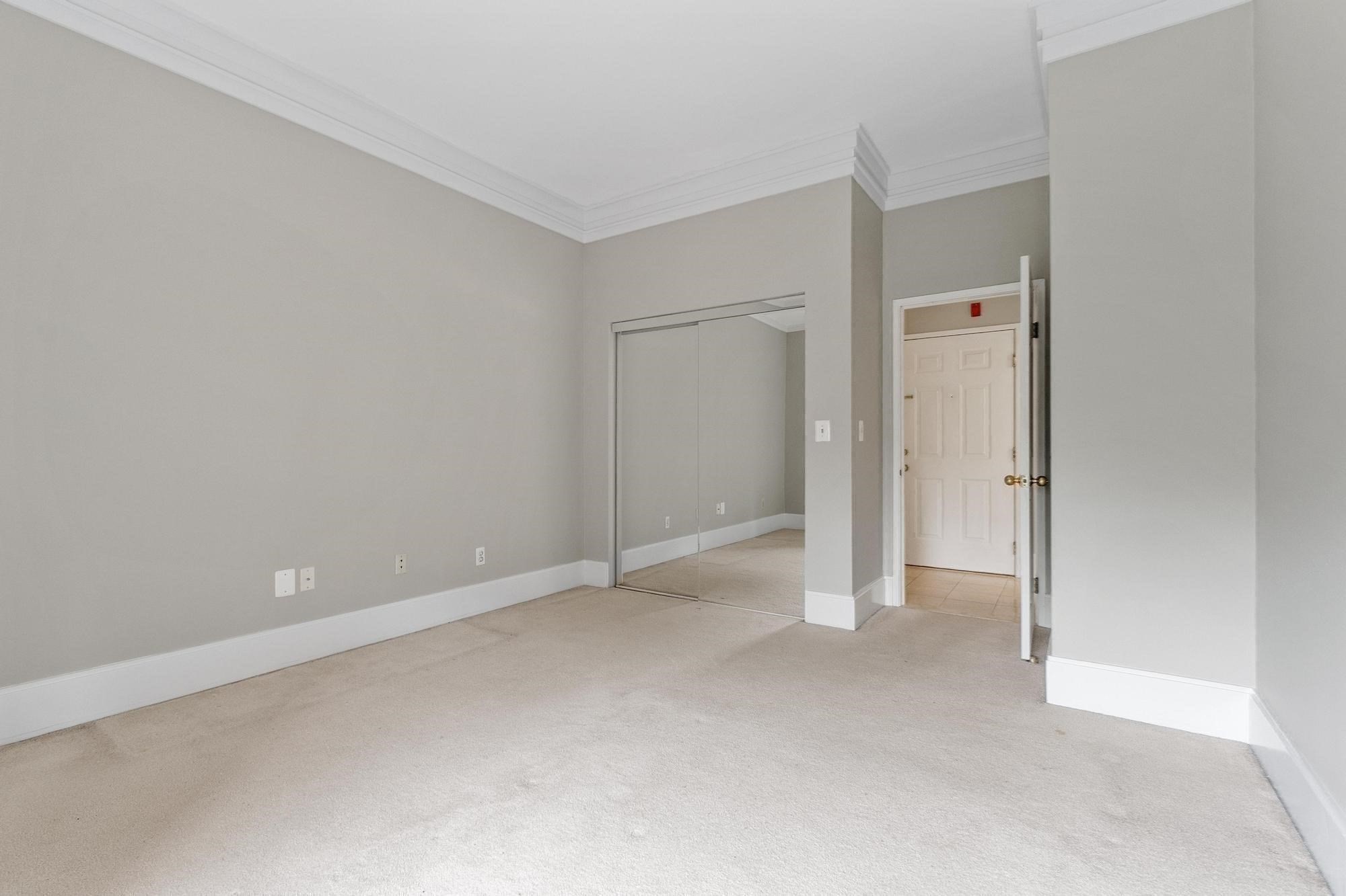 54 Forest St # 412 Property Photo 14