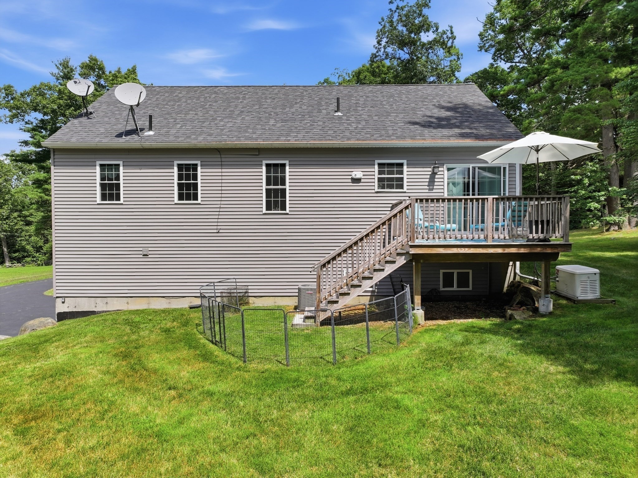215 Sarty Rd Property Photo 41