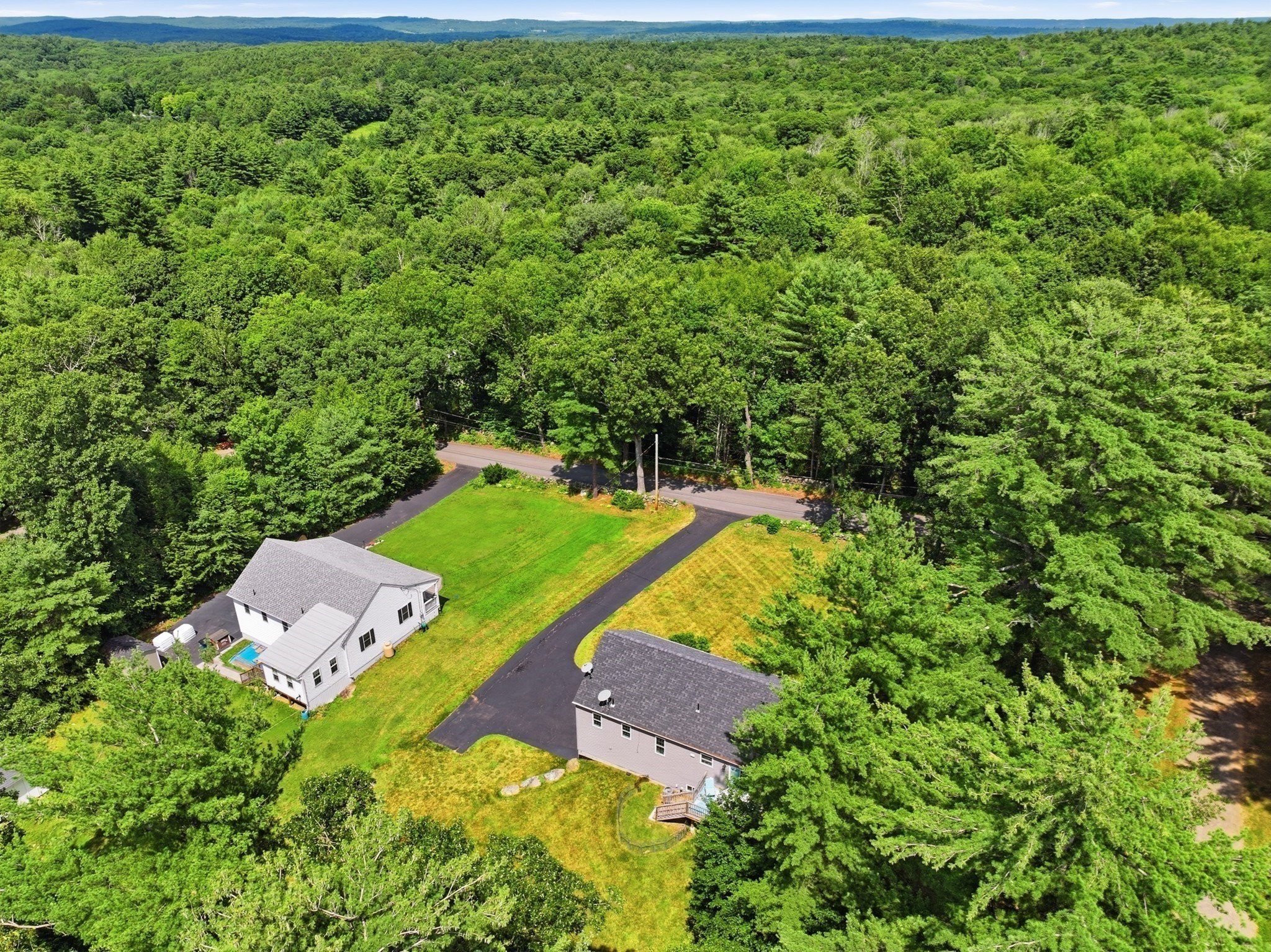 215 Sarty Rd Property Photo 42