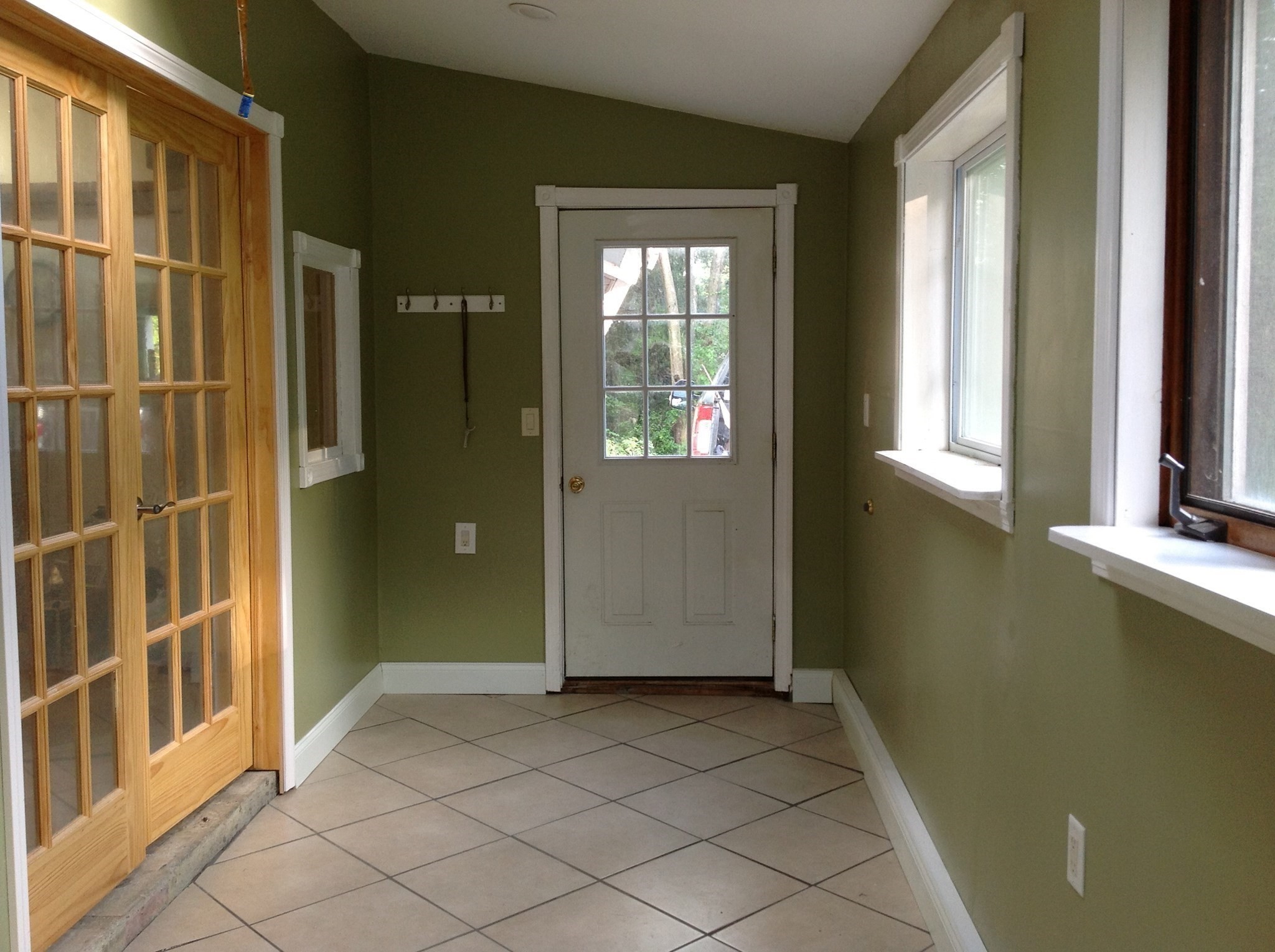 461 Warren Wright Rd Property Photo 2