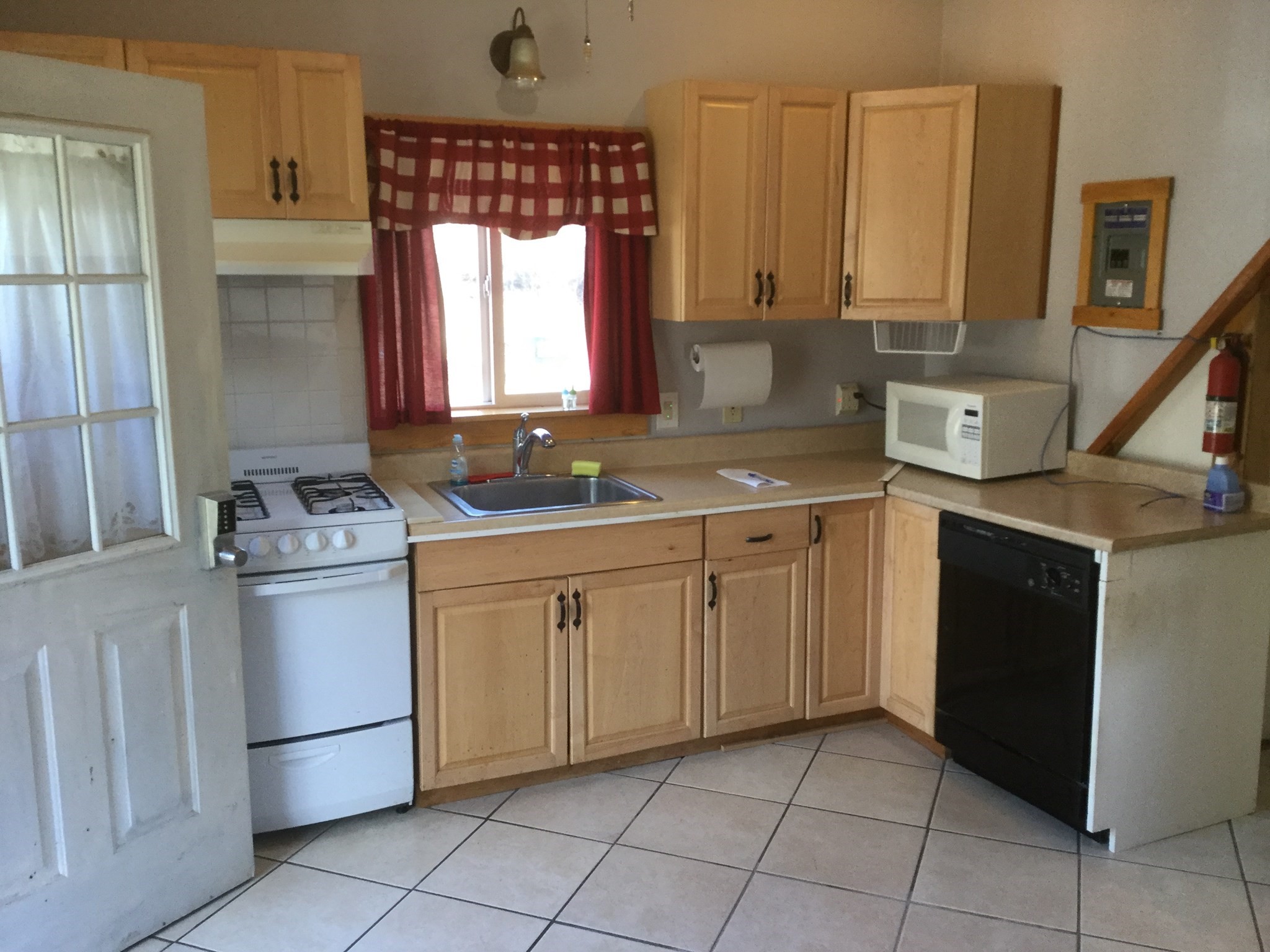 461 Warren Wright Rd Property Photo 14