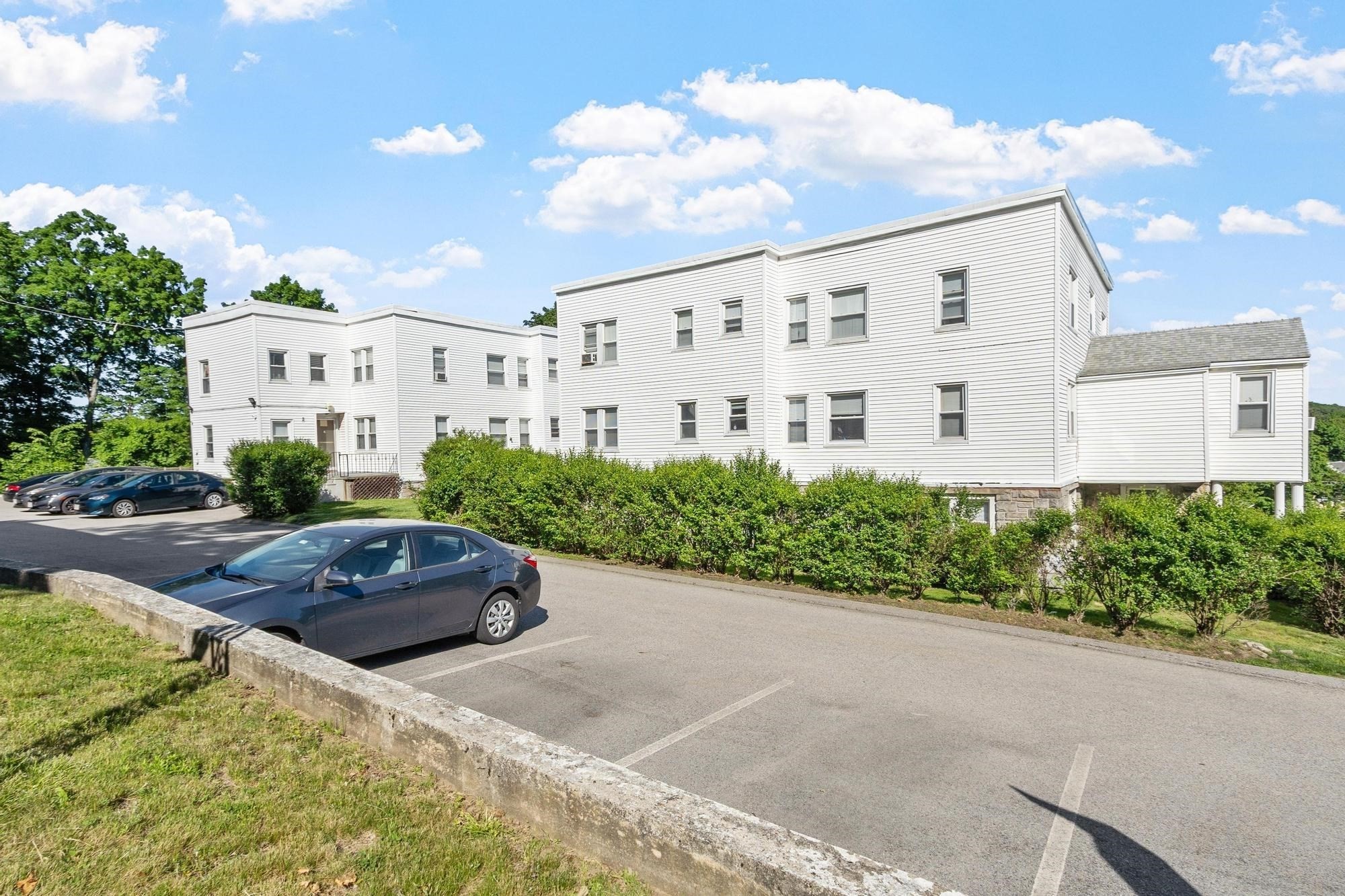 2 Ureco Ter Portfolio Property Photo 3