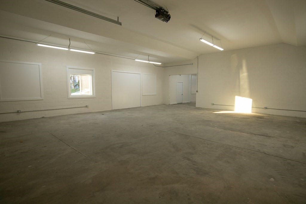 37 Franklin Street Property Photo 5