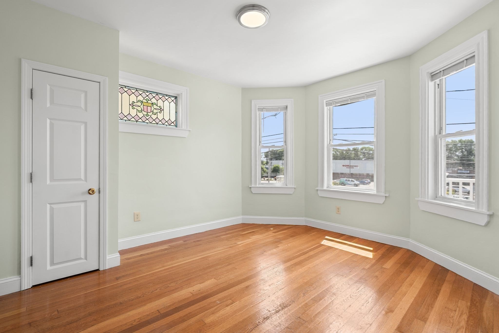 987-989 Boylston Street Property Photo 7