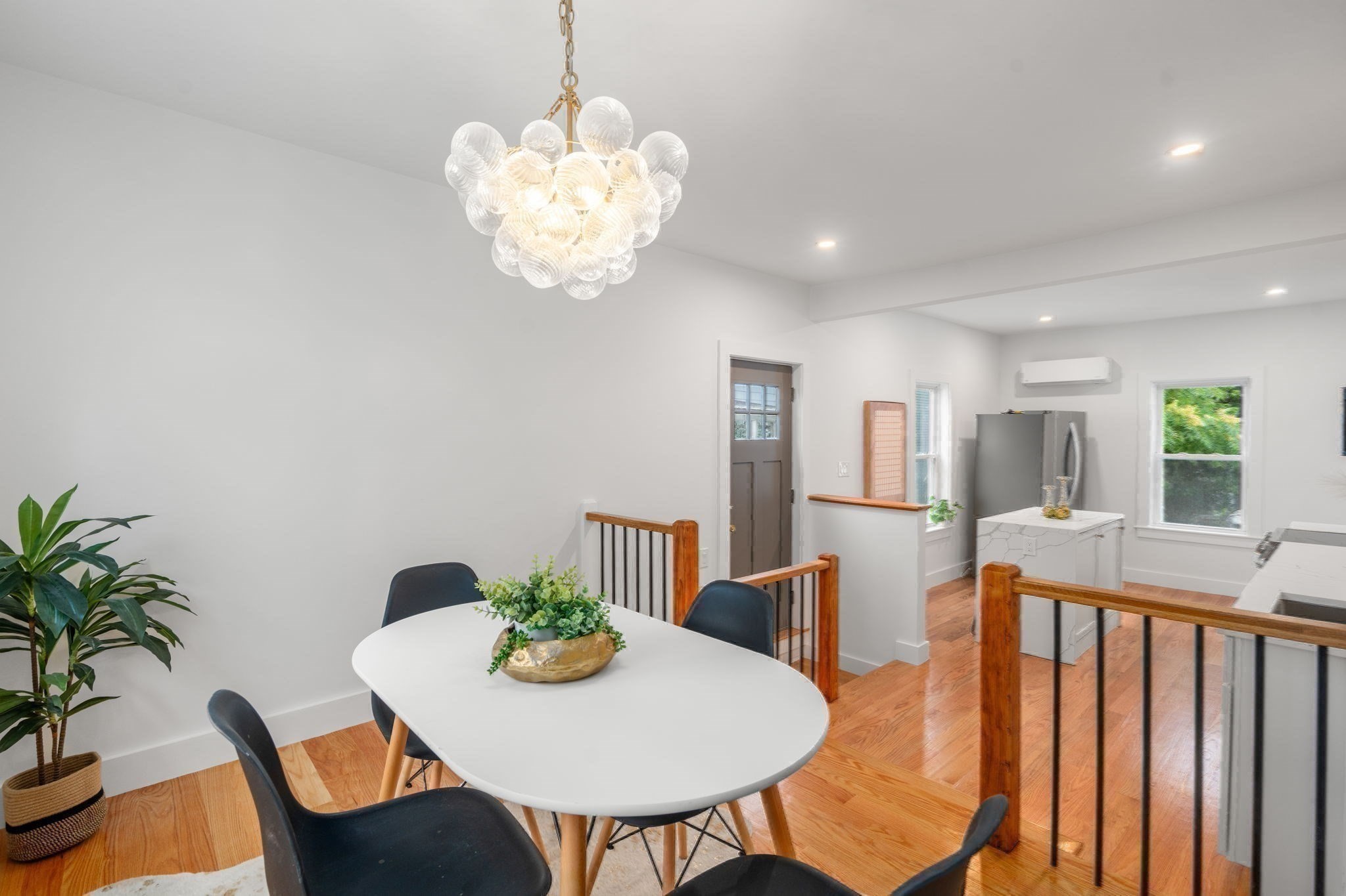 22 Charnwood Rd # 2 Property Photo 18