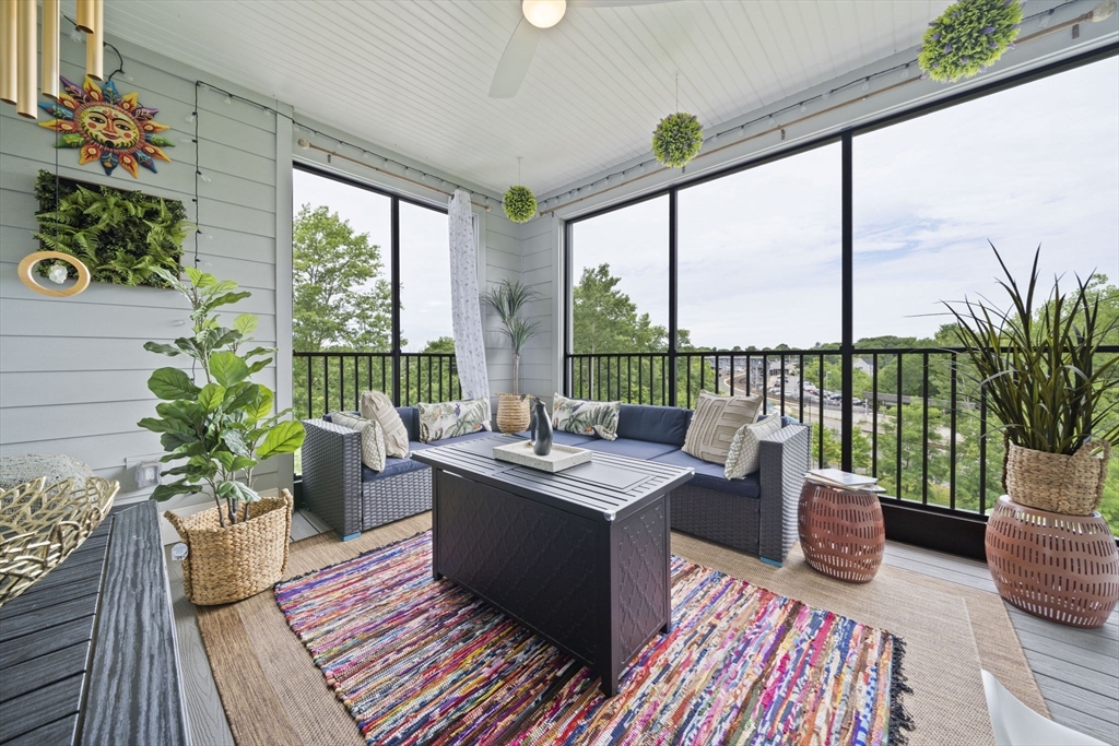 60 Coppersmith Way # 402 Property Photo 18